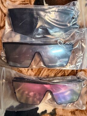Clear Black Shield Sunglasses + 2 Mirror Lenses